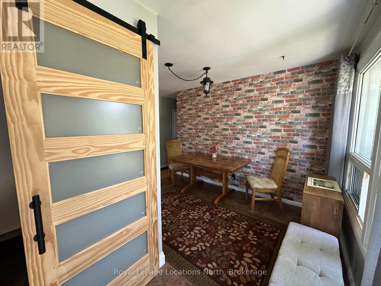 245 Pearson Street N, Meaford, Ontario  N4L 1L6 - Photo 2 - X12557906