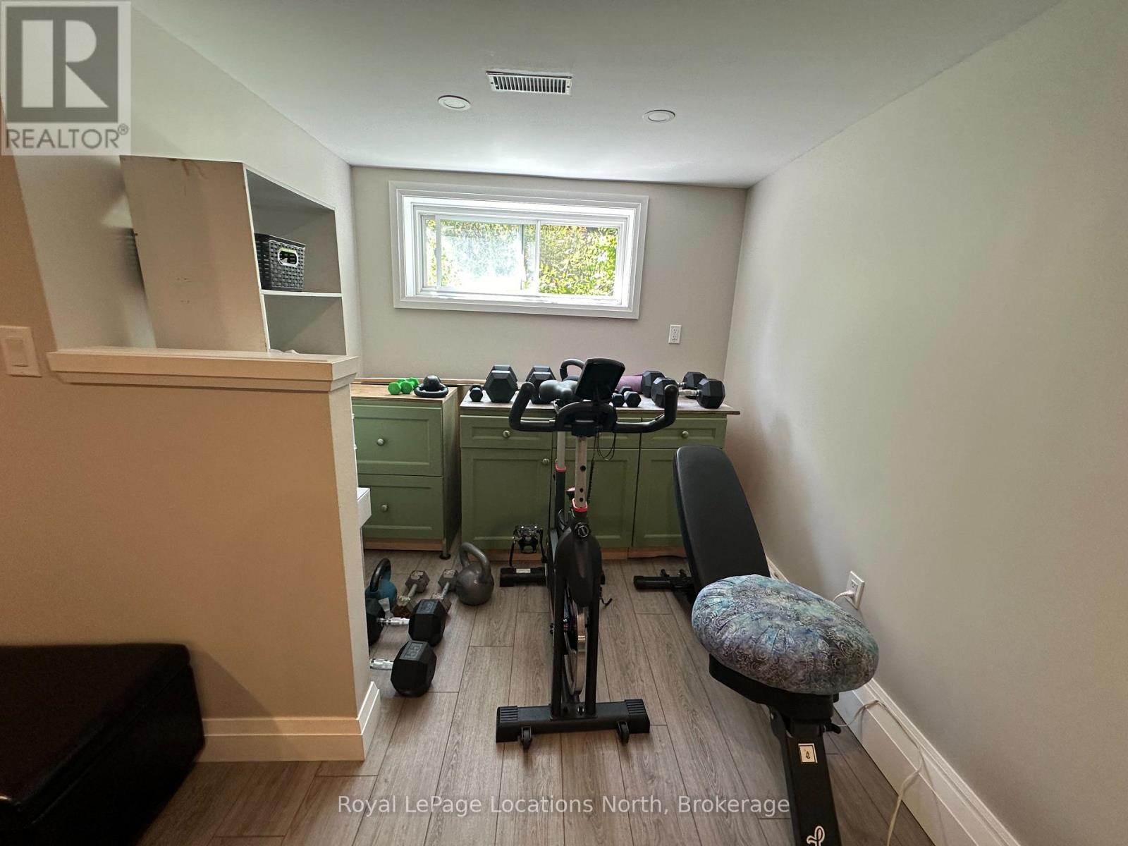 245 Pearson Street N, Meaford, Ontario  N4L 1L6 - Photo 21 - X12557906