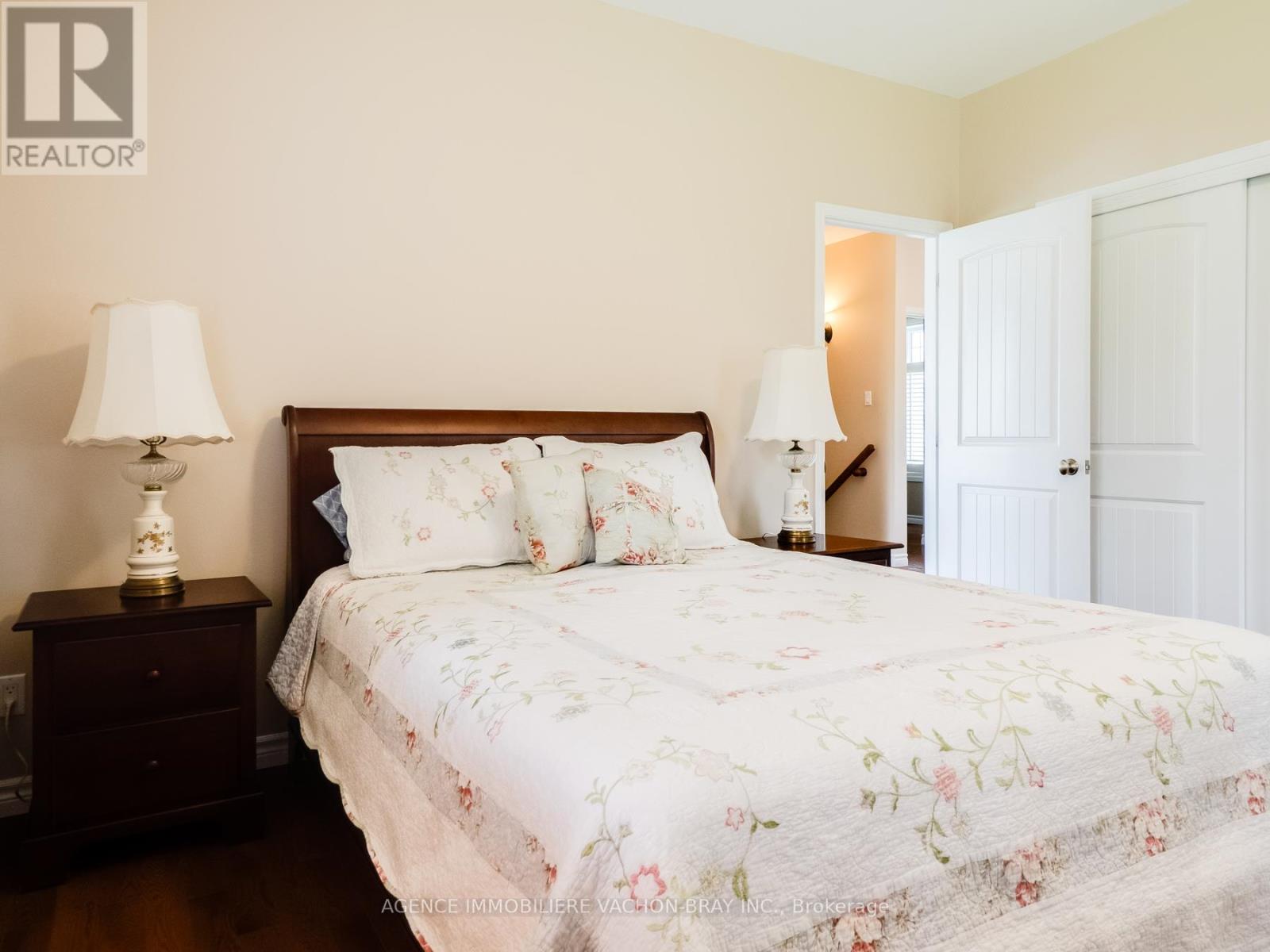 18668 Concession 2 Road, North Glengarry, Ontario  K0C 1B0 - Photo 22 - X12371696