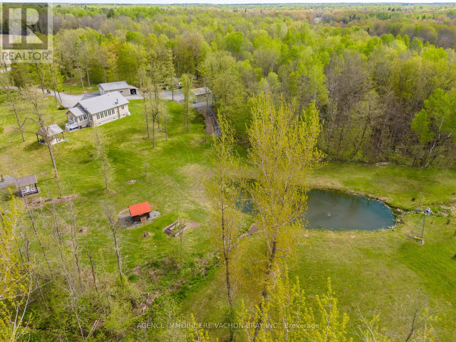 18668 Concession 2 Road, North Glengarry, Ontario  K0C 1B0 - Photo 46 - X12371696