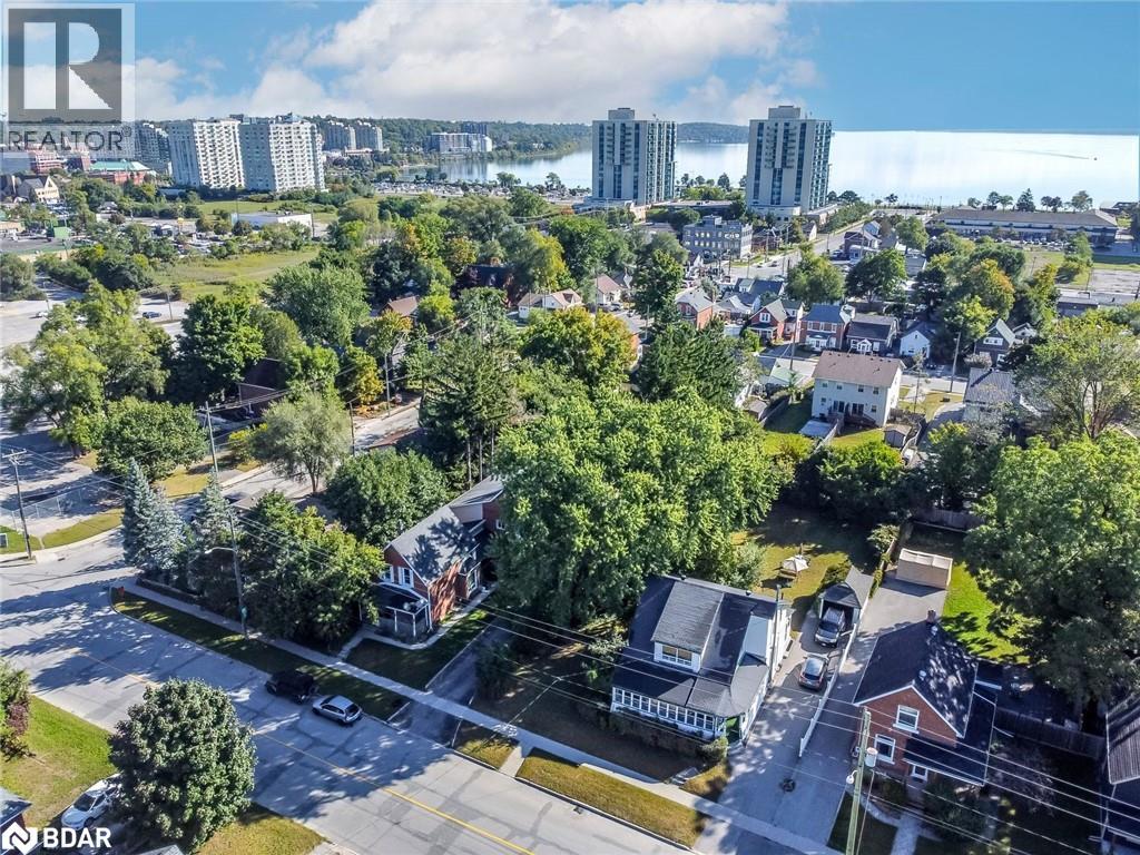 81 Innisfil Street, Barrie, Ontario  L4N 3E3 - Photo 10 - 40789271