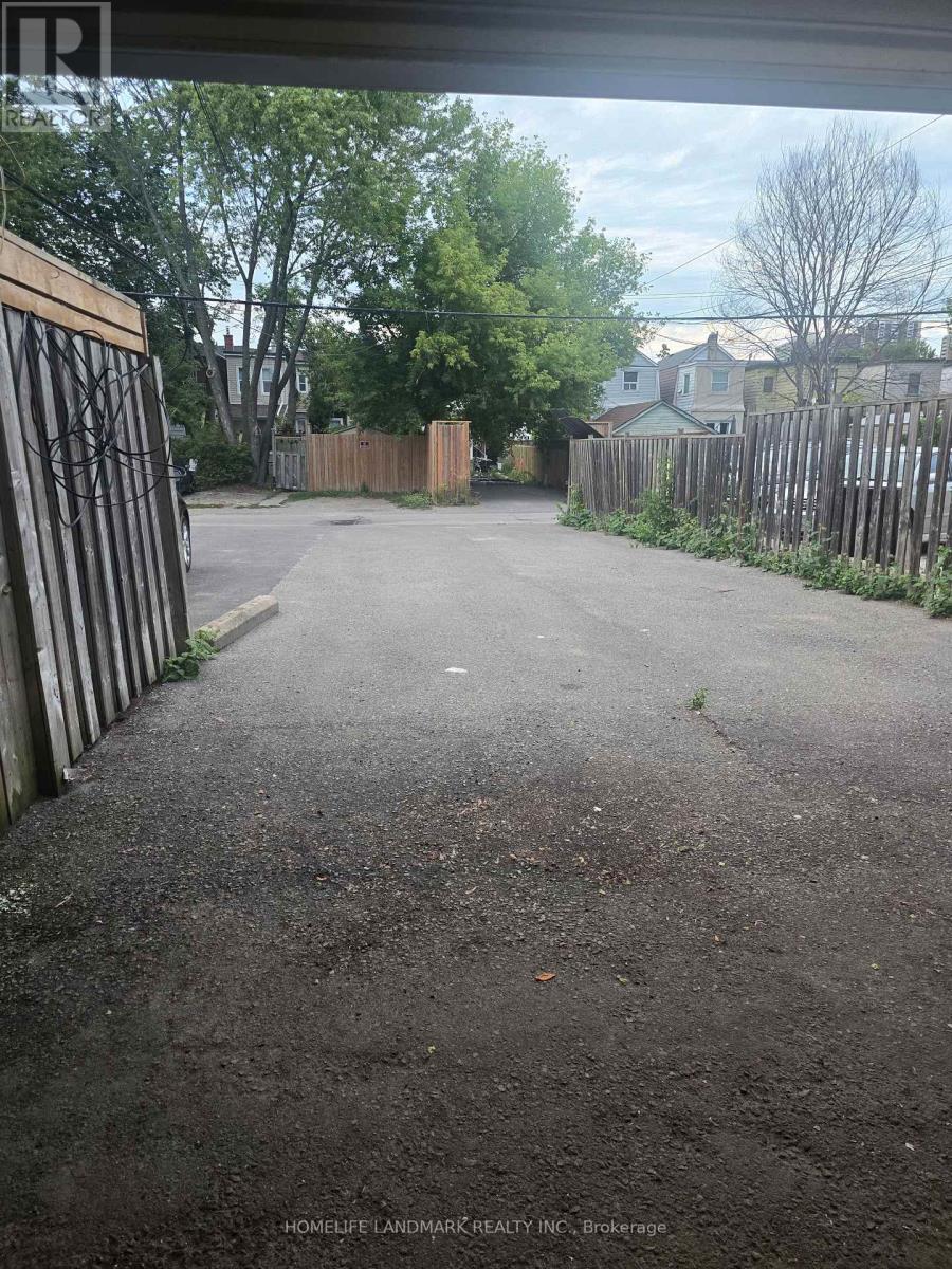 1 - 2844 Danforth Avenue, Toronto, Ontario  M4C 1M1 - Photo 27 - E12367752