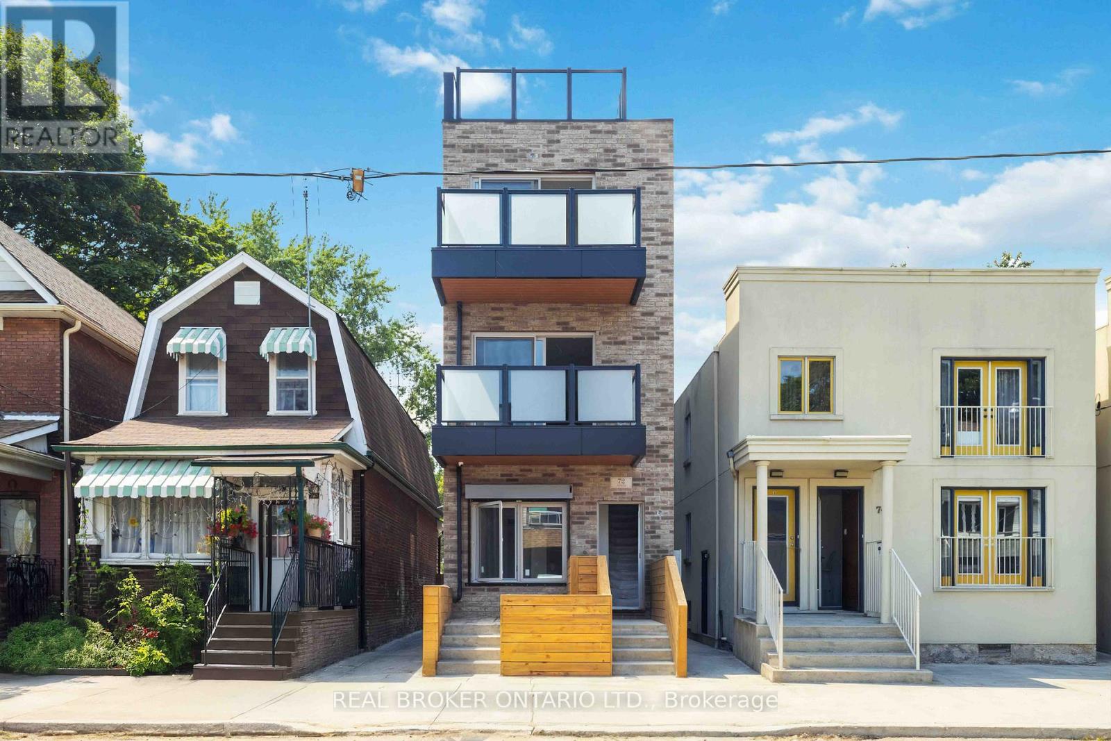 UNIT R - 72 JONES AVENUE, Toronto, Ontario