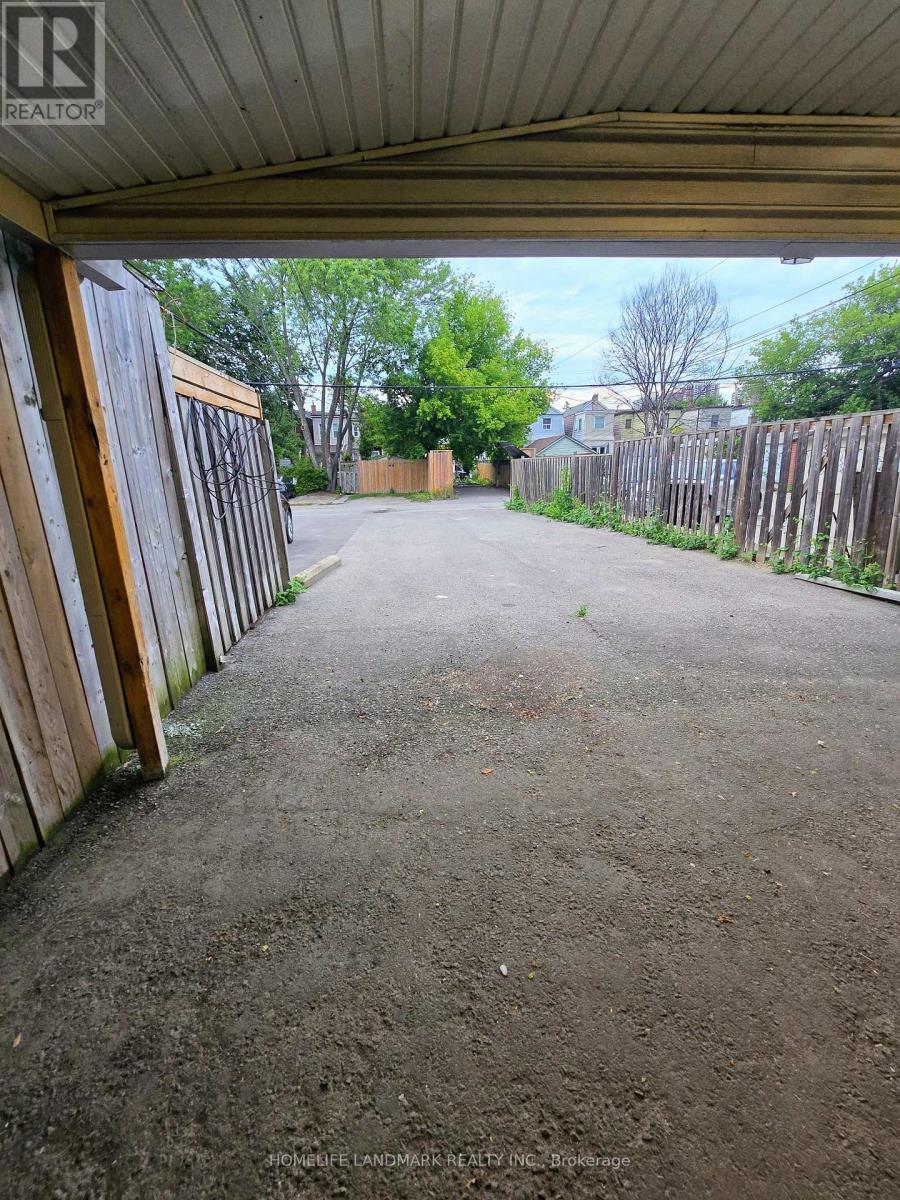 1 - 2844 Danforth Avenue, Toronto, Ontario  M4C 1M1 - Photo 24 - E12367752