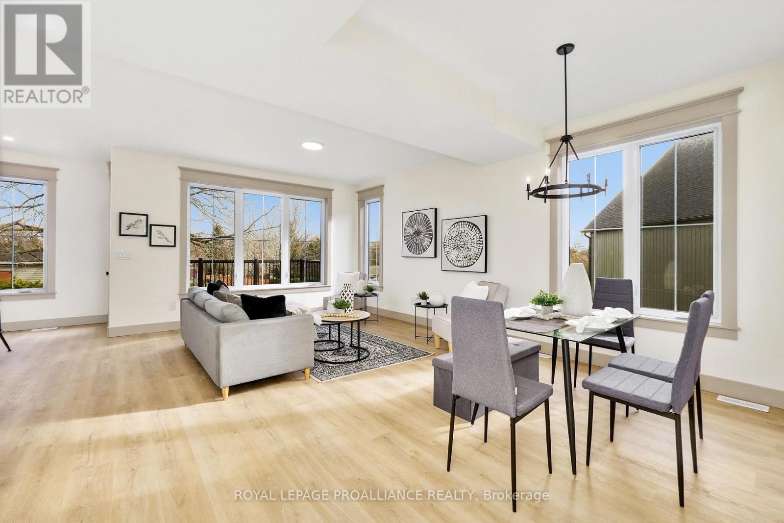 8 Merriman Court, Cramahe (Colborne), Ontario  K0K 1S0 - Photo 7 - X12366061