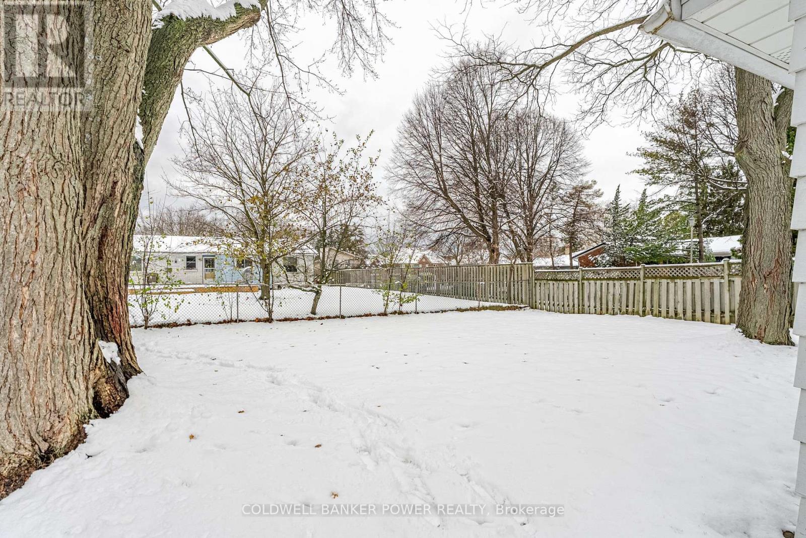 29 Nottinghill Crescent, London South, Ontario N6K 1P9 - Photo 33 - X12554924