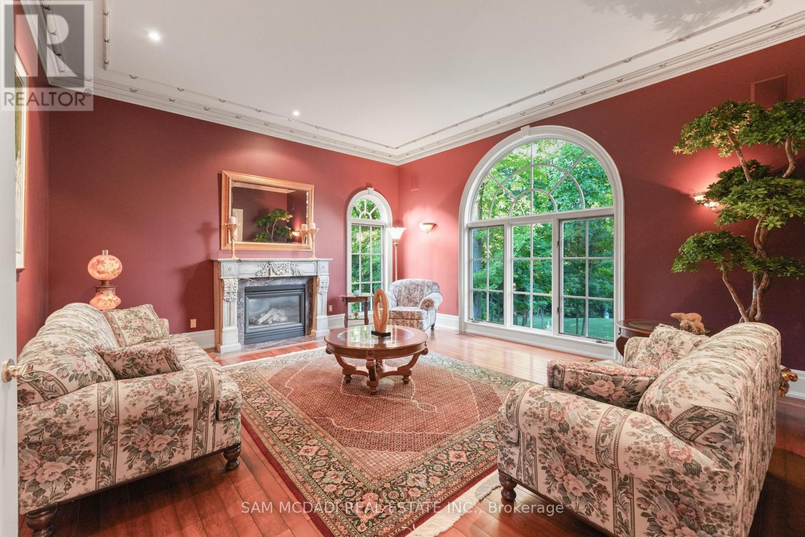 10140 Pineview Trail, Milton, Ontario L0P 1B0 - Photo 15 - W12551356