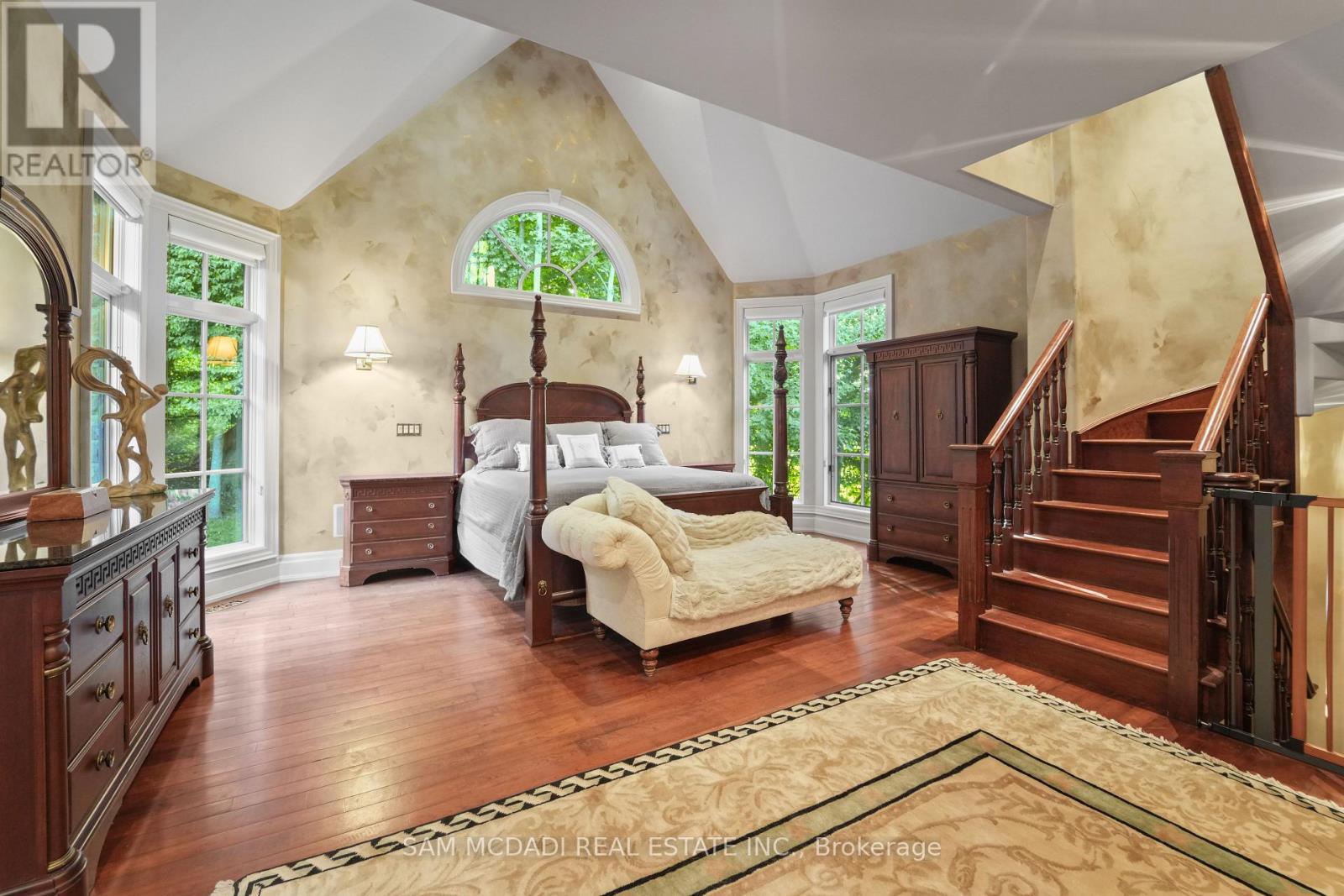 10140 Pineview Trail, Milton, Ontario L0P 1B0 - Photo 22 - W12551356