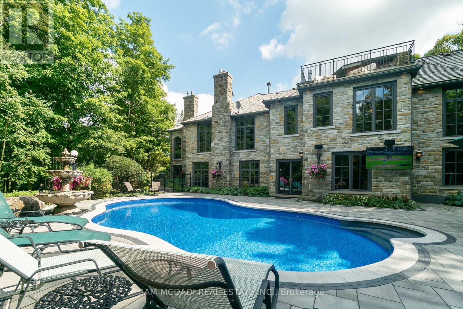 10140 Pineview Trail, Milton, Ontario L0P 1B0 - Photo 43 - W12551356