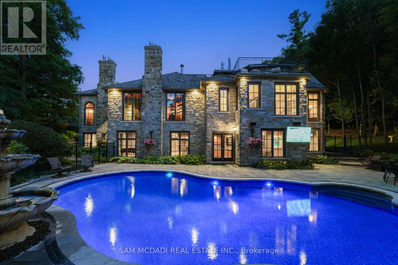 10140 Pineview Trail, Milton, Ontario L0P 1B0 - Photo 45 - W12551356