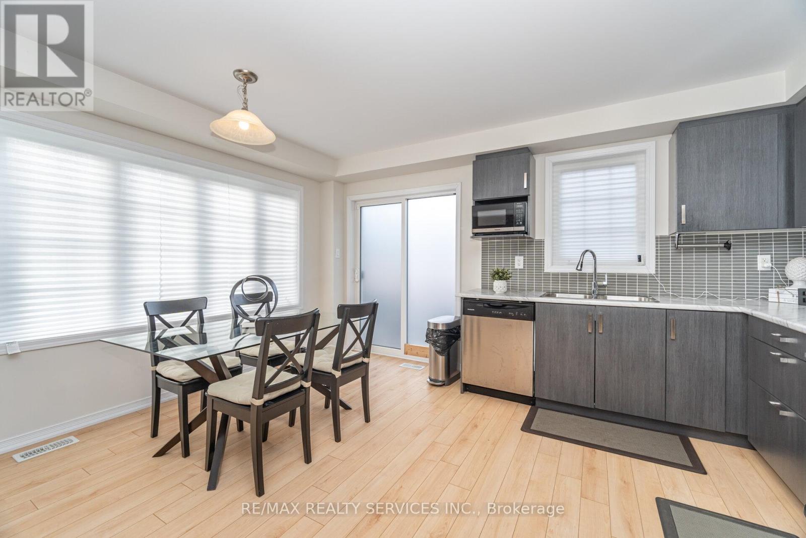 144 Baffin Crescent, Brampton, Ontario  L7A 0C7 - Photo 20 - W12557456