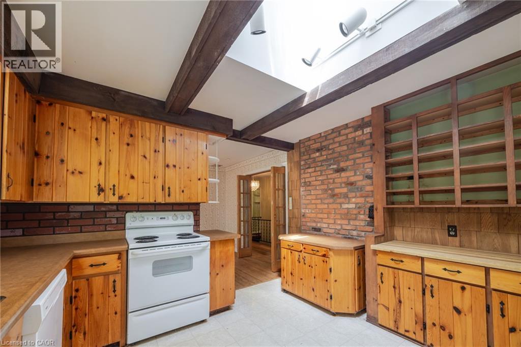 Photo 36 of 49 for 840 Clearview Avenue