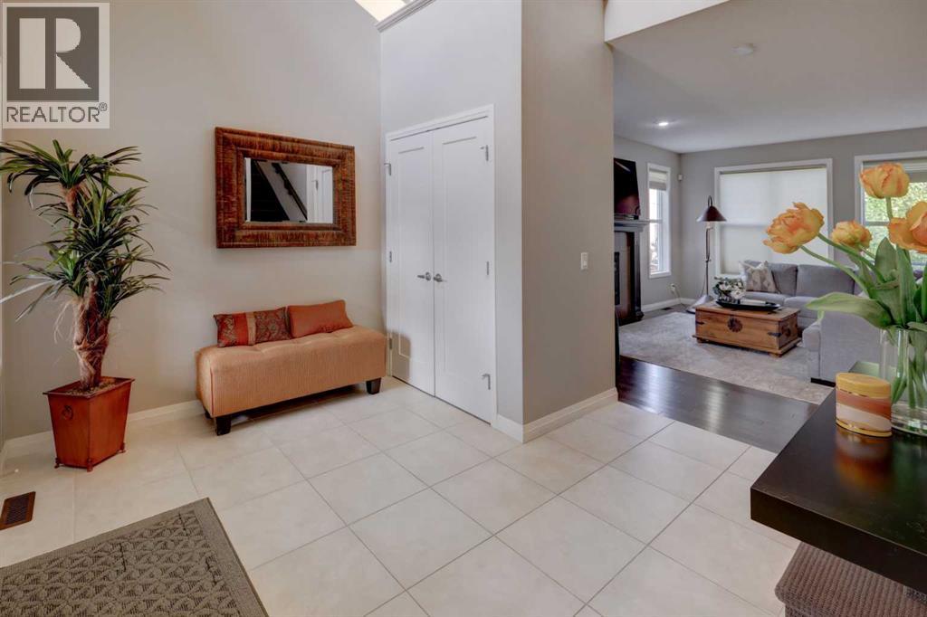 158 Cranridge Terrace Se, Calgary, Alberta  T3M 0H9 - Photo 8 - A2256044