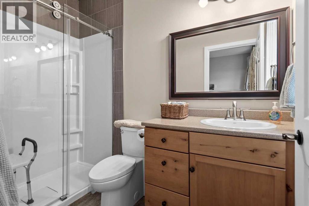 4504 70 Street Nw, Calgary, Alberta  T3B 2K6 - Photo 17 - A2270830