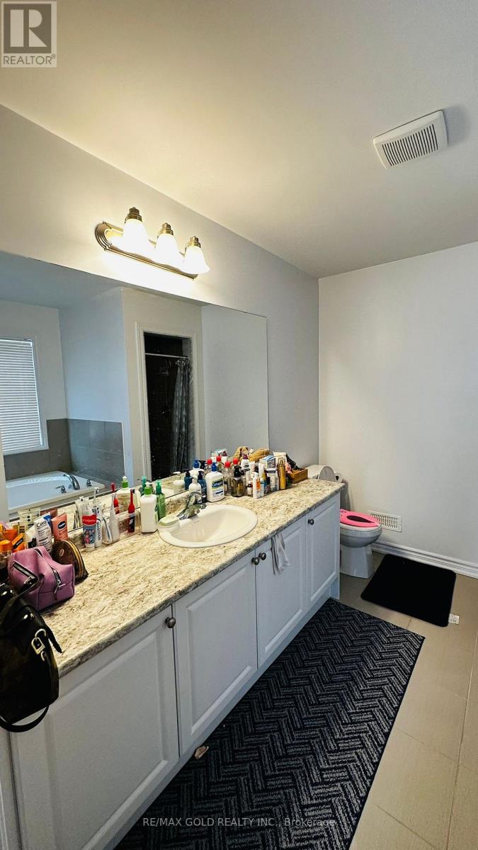 27 Aitchision Avenue, Southgate, Ontario  N0C 1B0 - Photo 12 - X12398766