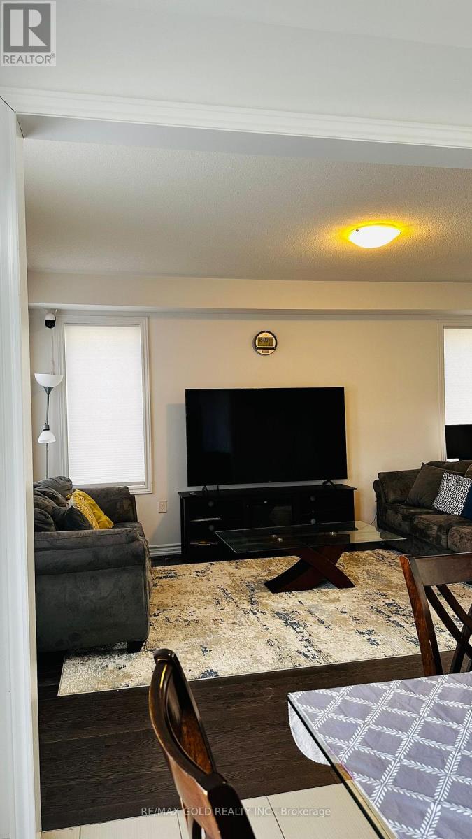 27 Aitchision Avenue, Southgate, Ontario  N0C 1B0 - Photo 10 - X12398766