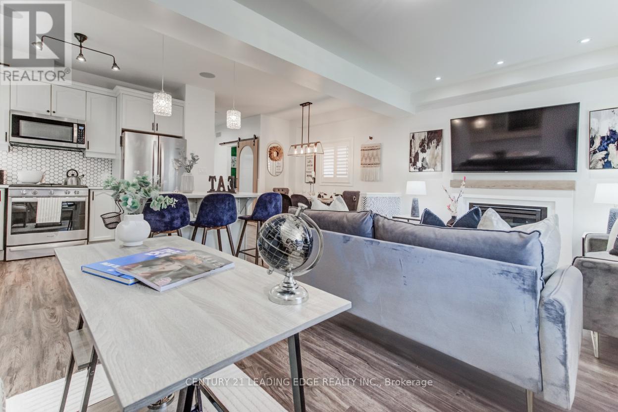 277 Watervale Crescent, Kitchener, Ontario  N2A 0G7 - Photo 16 - X12454833