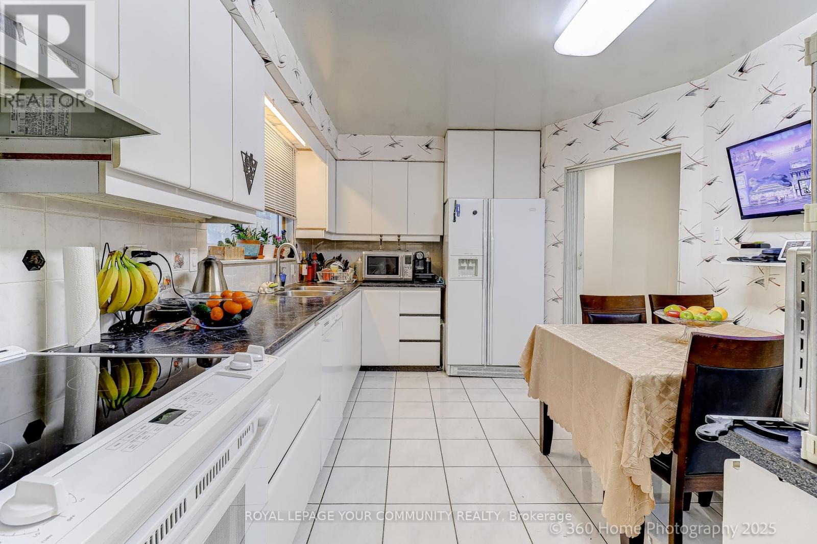 10 Fontainbleau Drive, Toronto, Ontario  M2M 1N9 - Photo 21 - C12557882