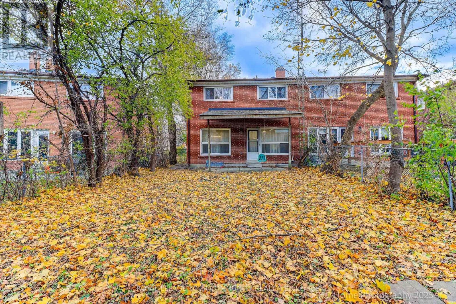 10 Fontainbleau Drive, Toronto, Ontario  M2M 1N9 - Photo 24 - C12557882