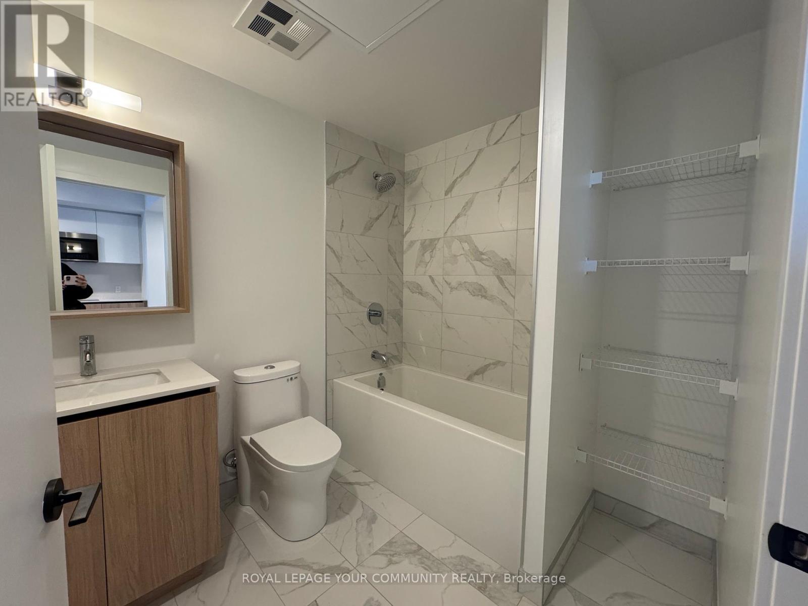813 - 35 Parliament Street, Toronto, Ontario  M5A 0Z5 - Photo 18 - C12557888
