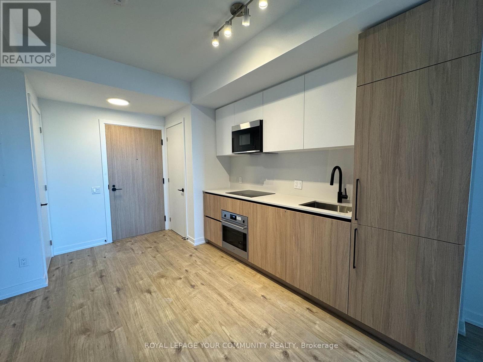 813 - 35 Parliament Street, Toronto, Ontario  M5A 0Z5 - Photo 3 - C12557888