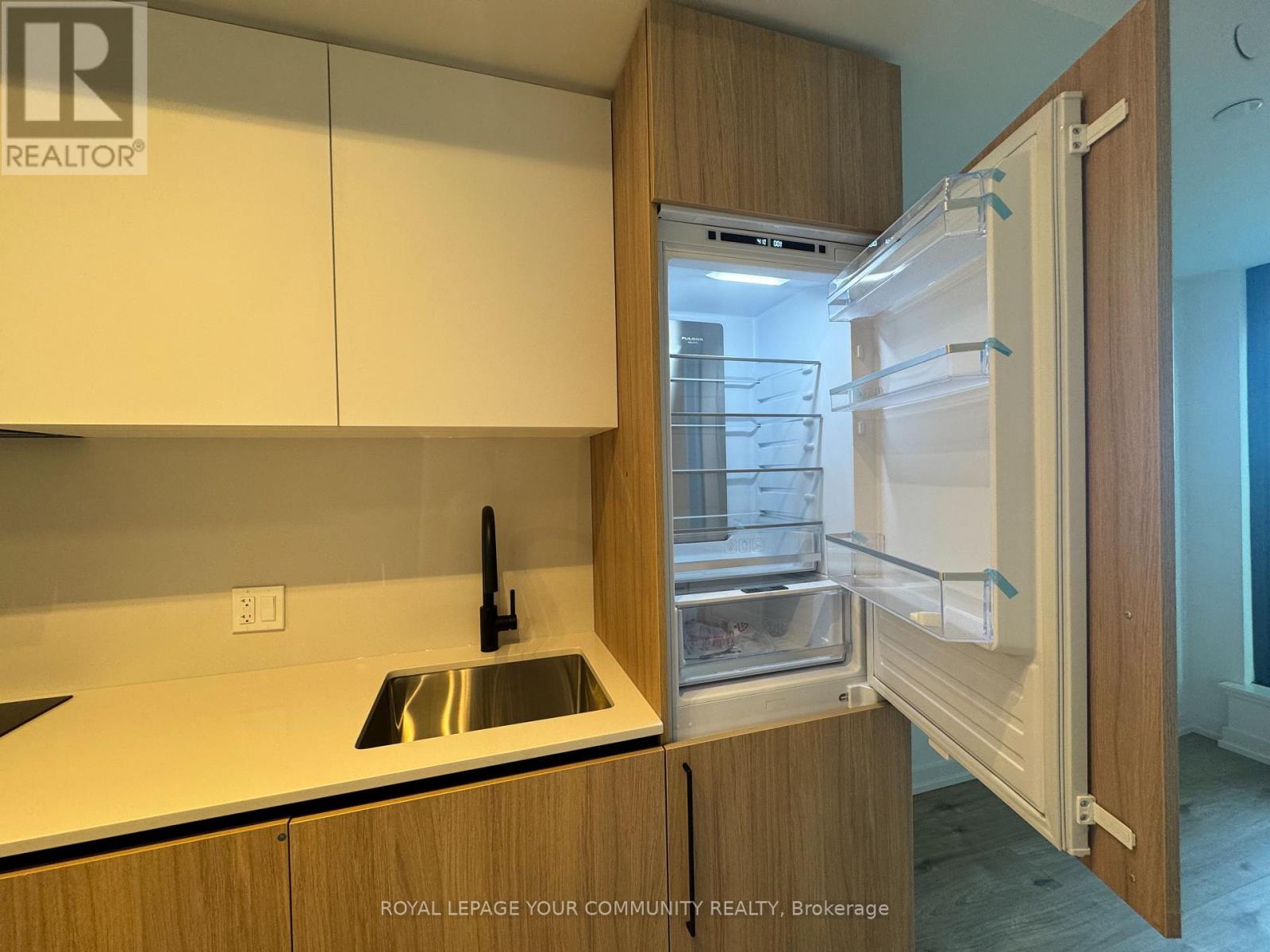 813 - 35 Parliament Street, Toronto, Ontario  M5A 0Z5 - Photo 6 - C12557888