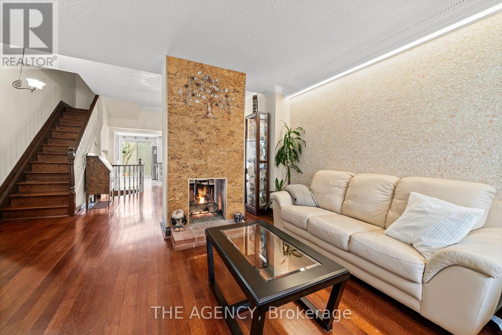 111 Seaton Street, Toronto, Ontario  M5A 2T2 - Photo 13 - C12557904