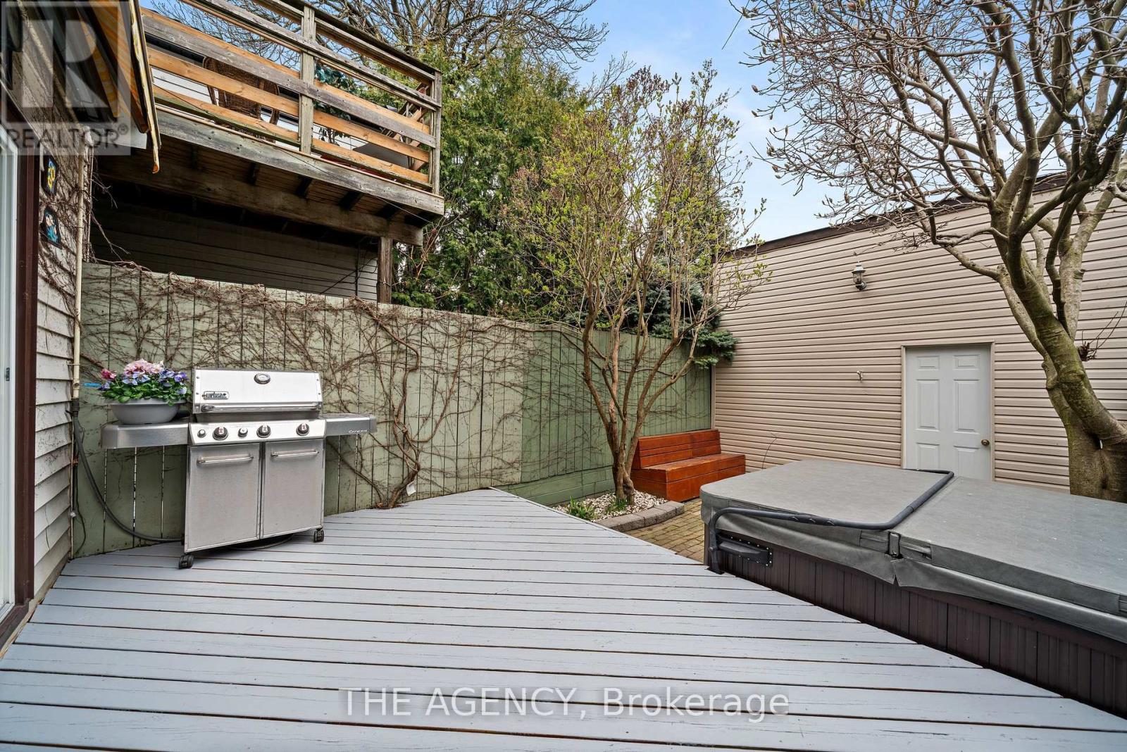111 Seaton Street, Toronto, Ontario  M5A 2T2 - Photo 38 - C12557904