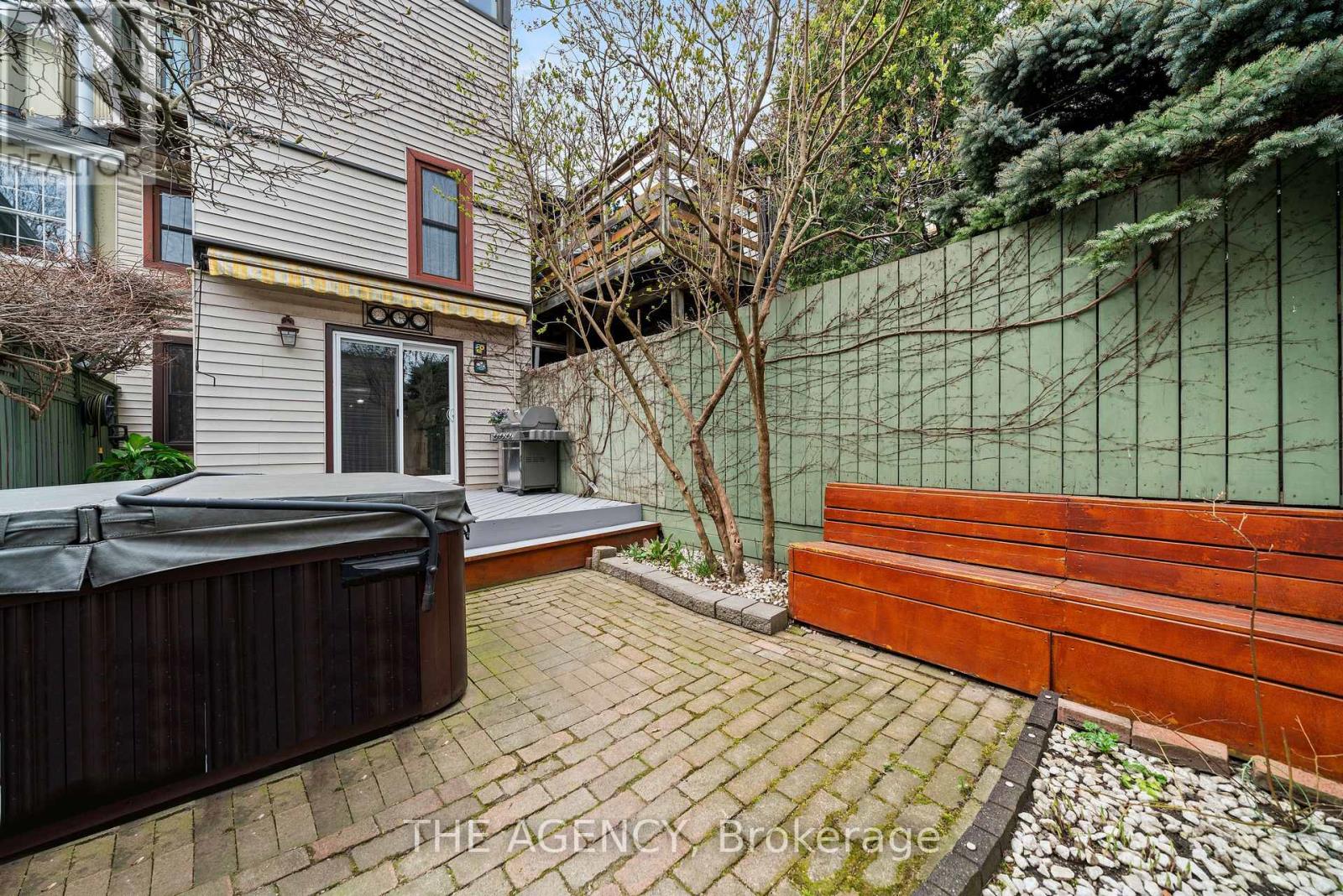 111 Seaton Street, Toronto, Ontario  M5A 2T2 - Photo 40 - C12557904