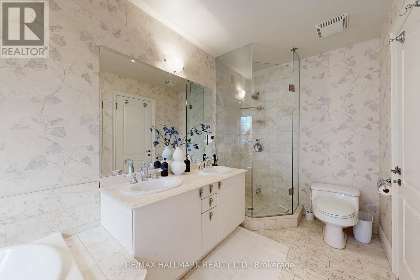 6a Carey Road, Toronto, Ontario  M4S 1N8 - Photo 15 - C12557908