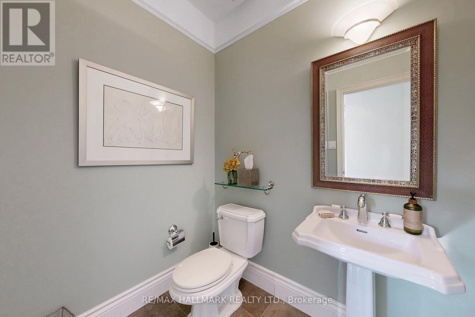 6a Carey Road, Toronto, Ontario  M4S 1N8 - Photo 9 - C12557908