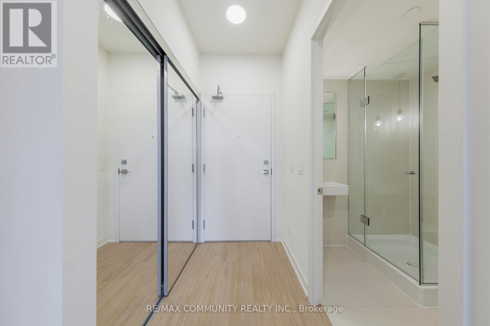 1105 - 10 Deerlick Court, Toronto, Ontario  M3A 0S7 - Photo 3 - C12557948