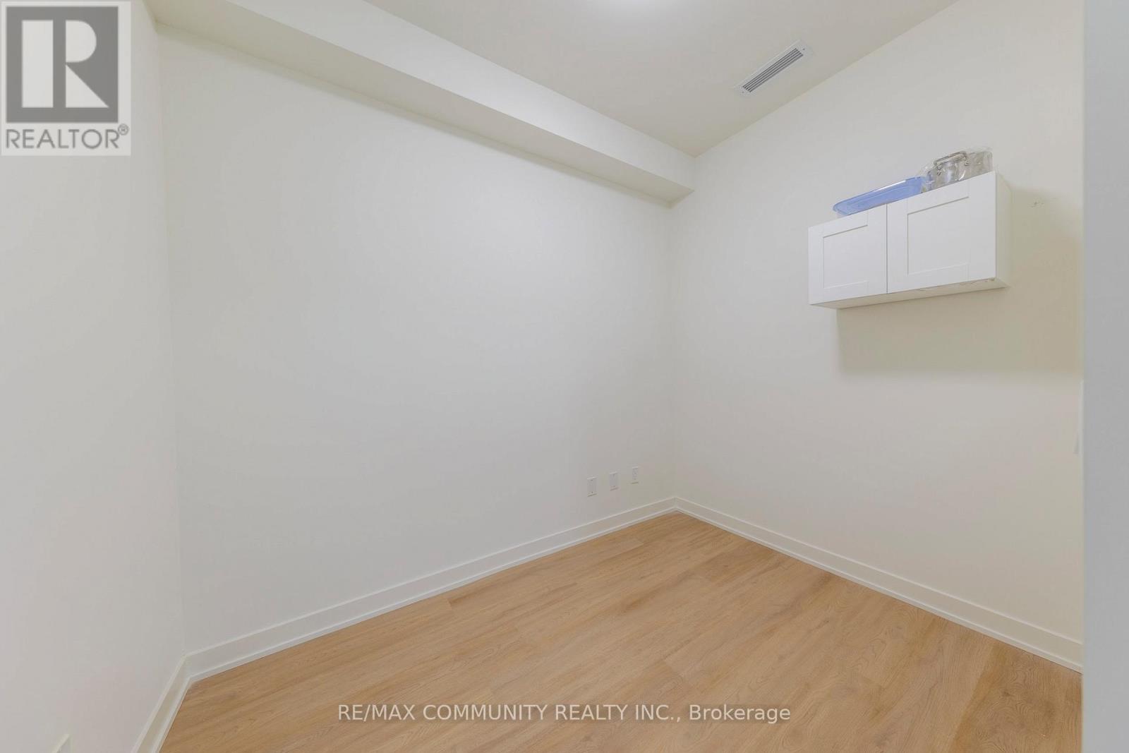 1105 - 10 Deerlick Court, Toronto, Ontario  M3A 0S7 - Photo 5 - C12557948