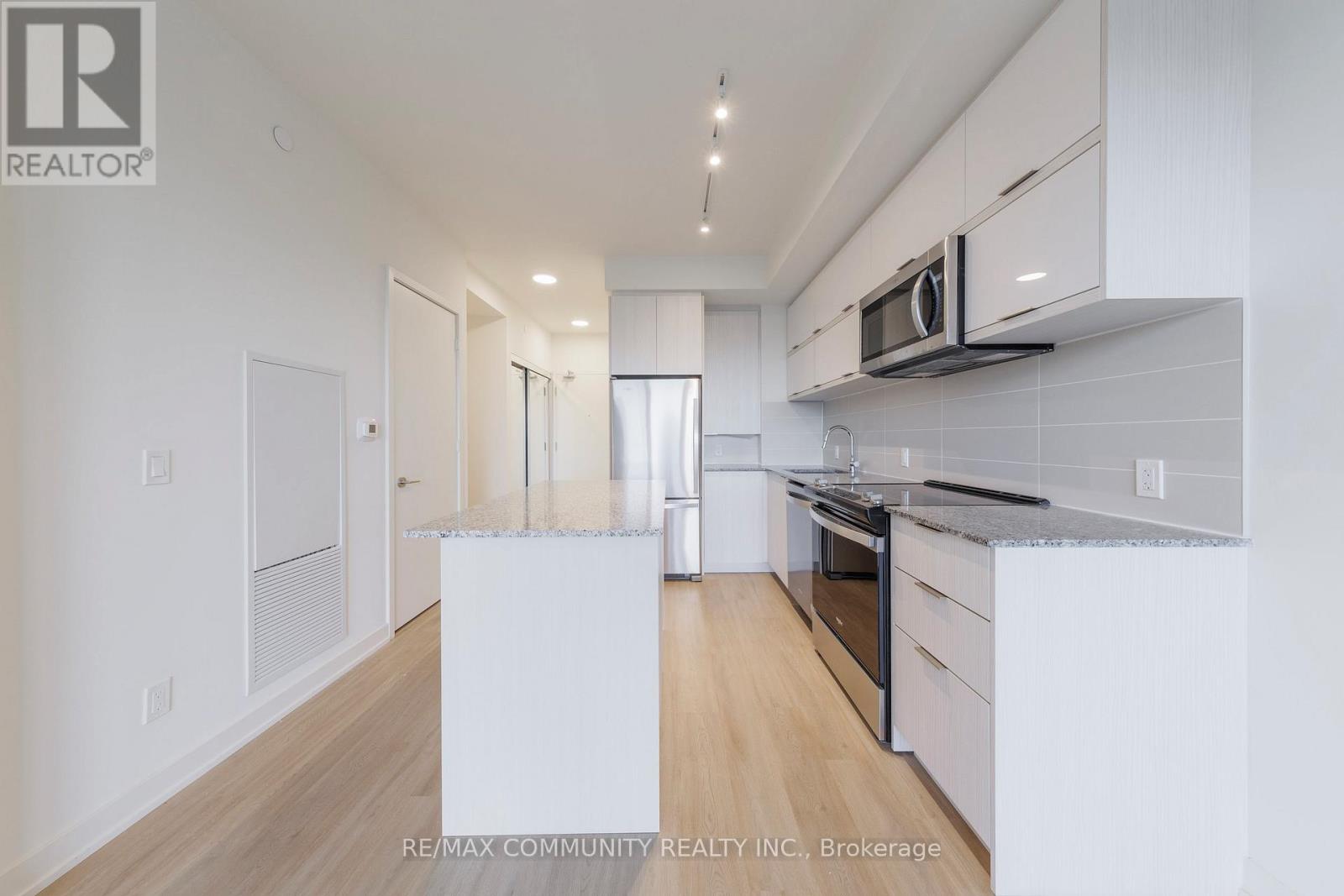 1105 - 10 Deerlick Court, Toronto, Ontario  M3A 0S7 - Photo 8 - C12557948