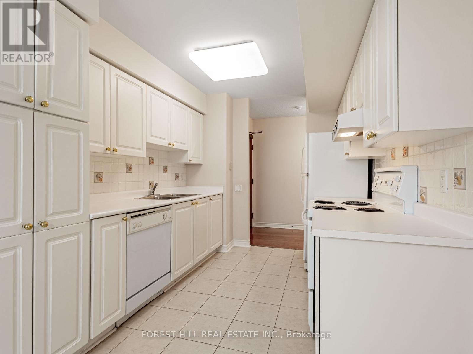 310 - 8 Covington Road, Toronto, Ontario  M6A 3E5 - Photo 14 - C12557972