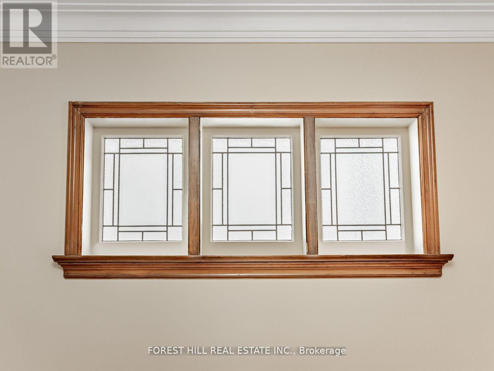 2 Esgore Drive, Toronto, Ontario  M5M 3R1 - Photo 17 - C12558020