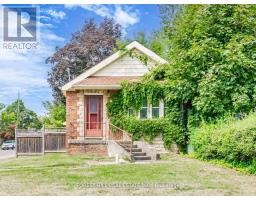 2 ESGORE DRIVE, Toronto, Ontario