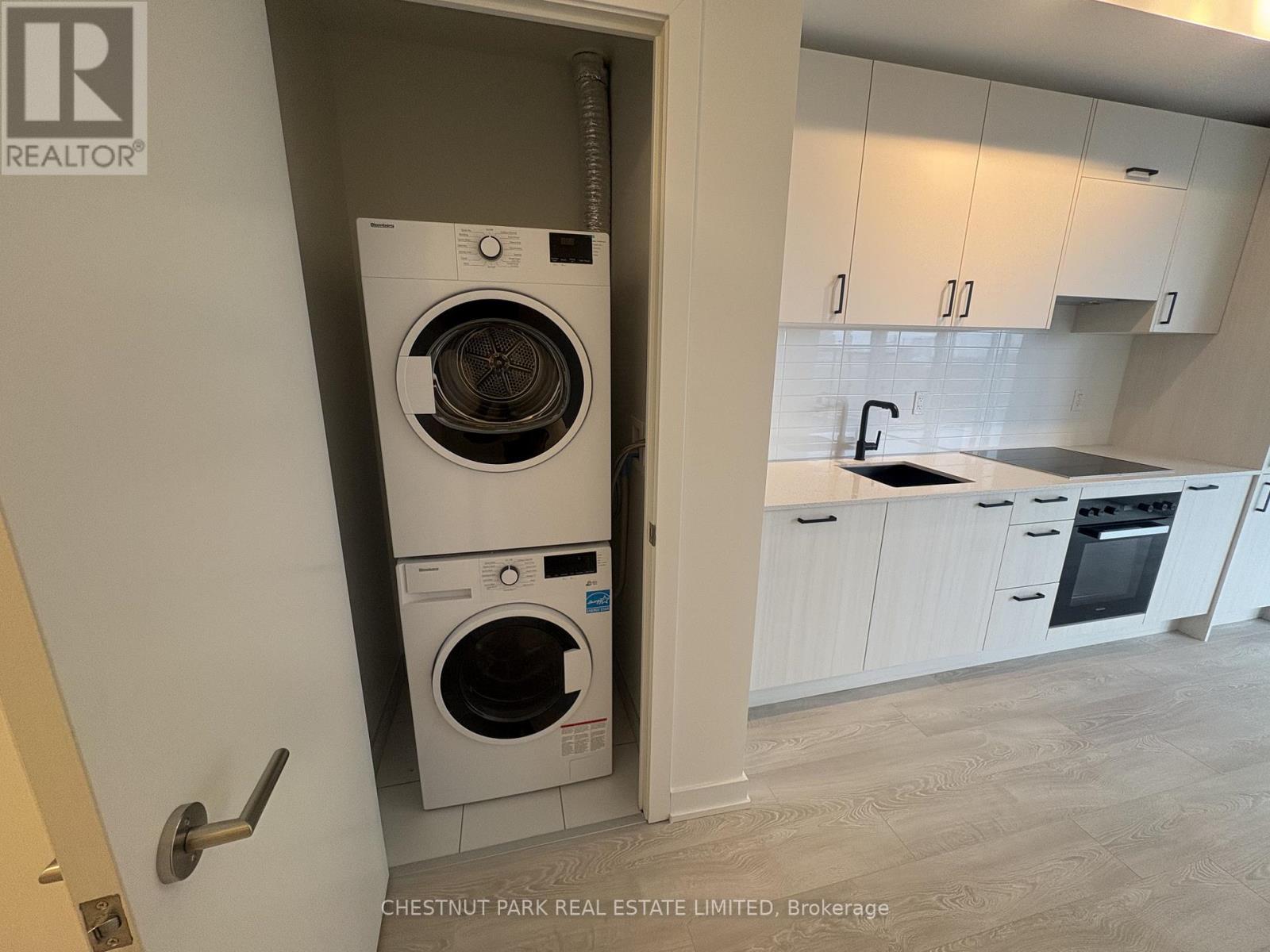 612 - 1 Quarrington Lane, Toronto, Ontario  M3C 0S4 - Photo 7 - C12558046