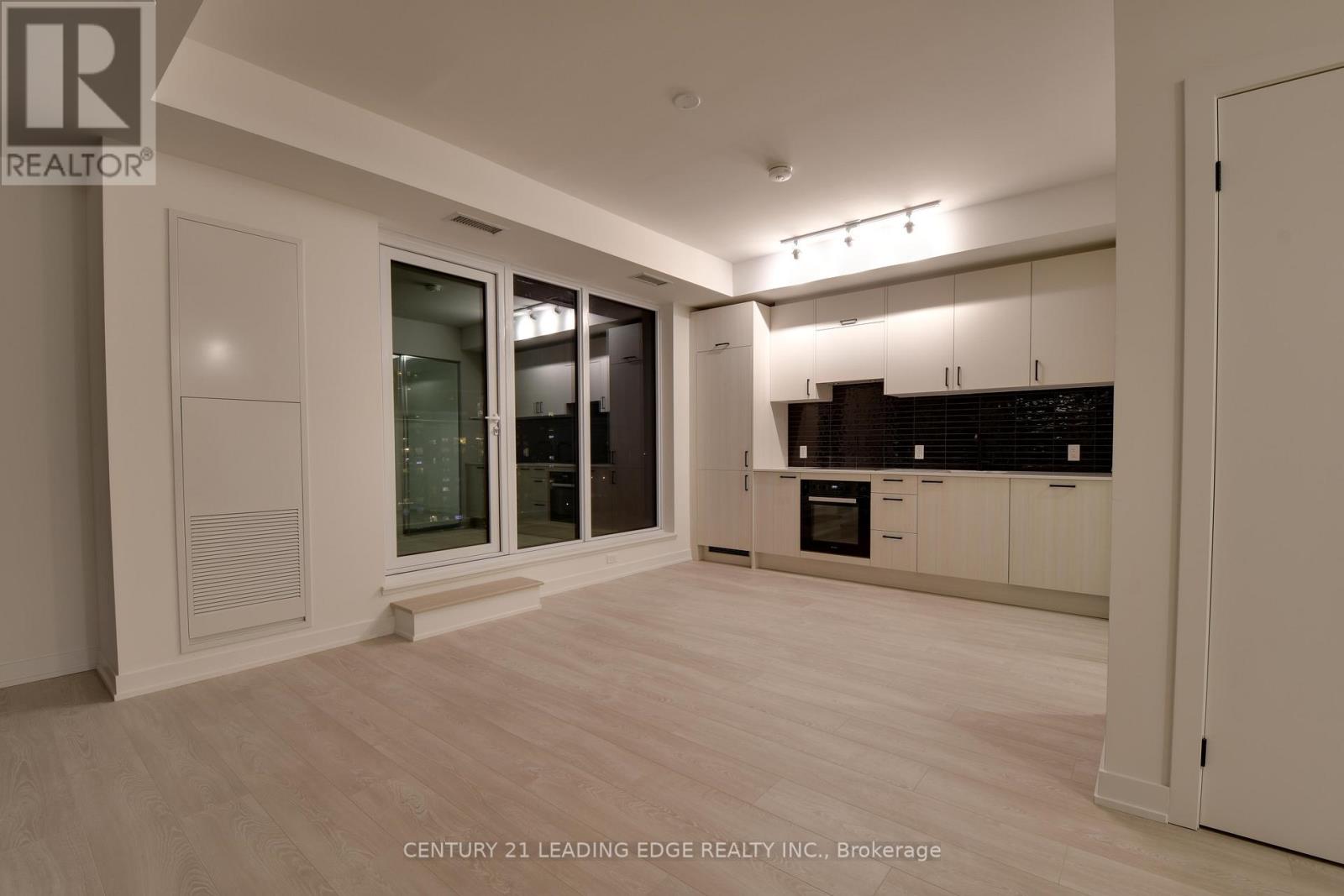 814 - 1 Quarrington Lane, Toronto, Ontario  M3C 1H7 - Photo 12 - C12558092