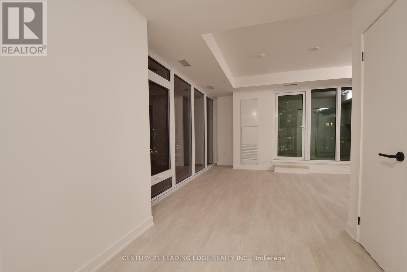 814 - 1 Quarrington Lane, Toronto, Ontario  M3C 1H7 - Photo 8 - C12558092