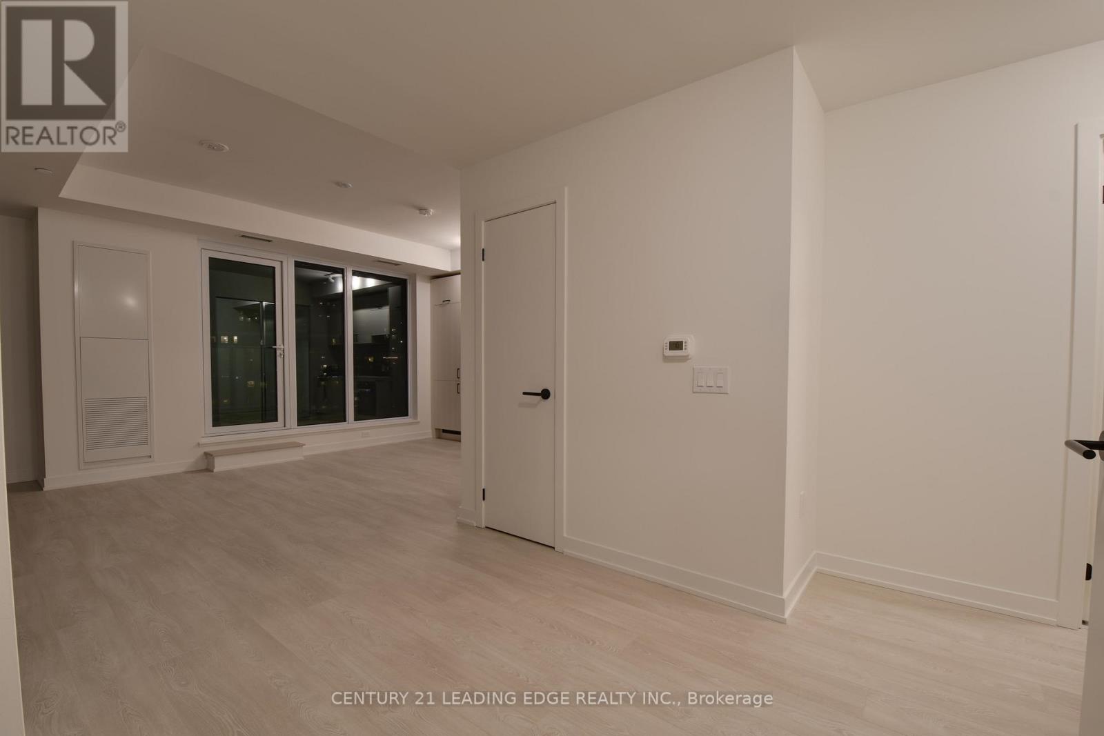 814 - 1 Quarrington Lane, Toronto, Ontario  M3C 1H7 - Photo 9 - C12558092