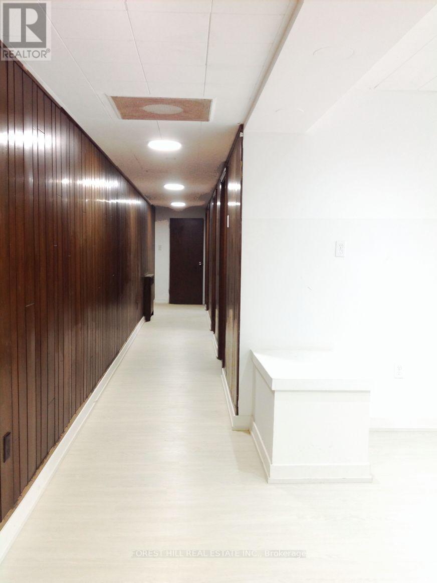 200 - 226 Bathurst Street, Toronto, Ontario  M5T 2R9 - Photo 16 - C12558106