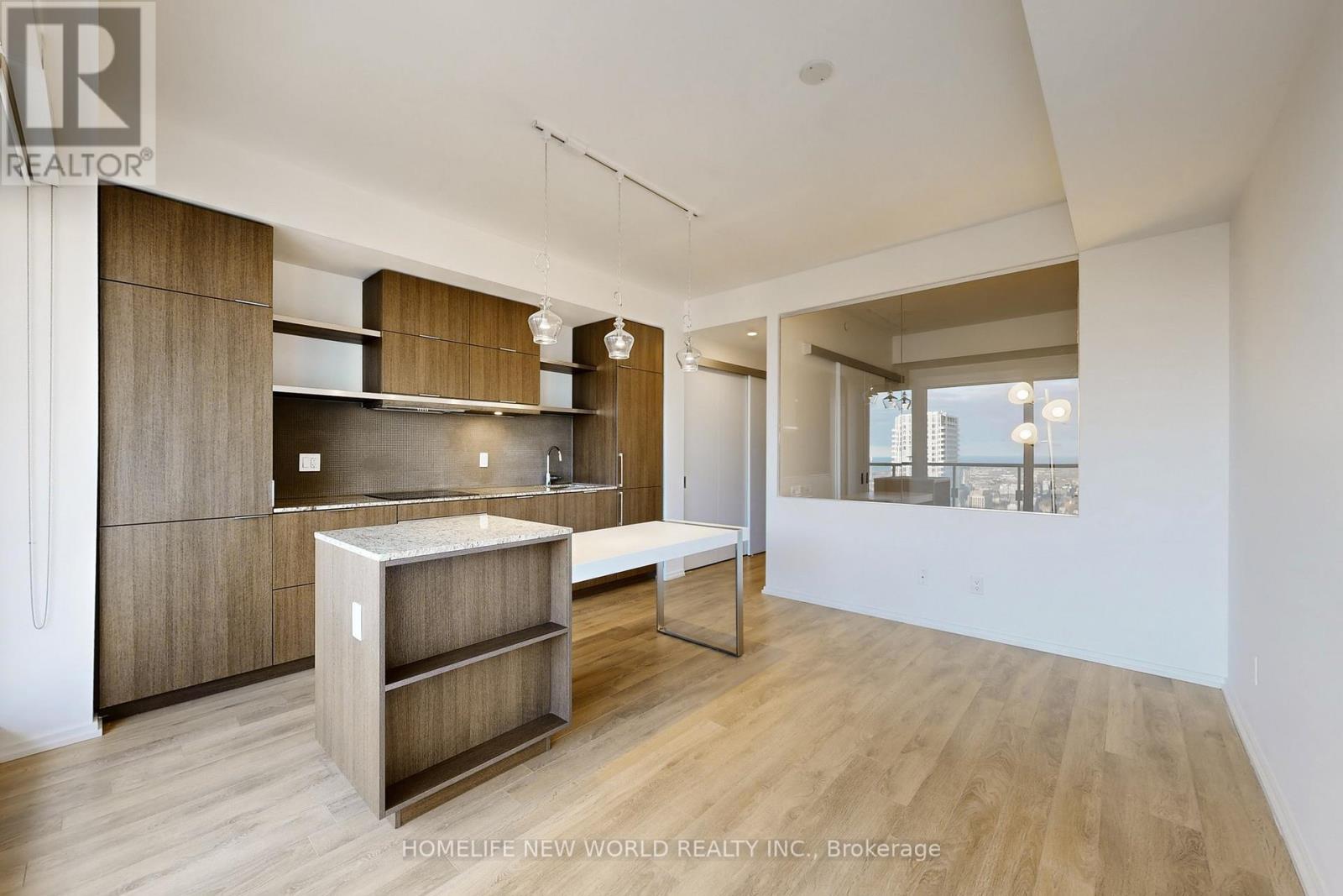 4303 - 197 Yonge Street, Toronto, Ontario  M5B 1M4 - Photo 8 - C12558108