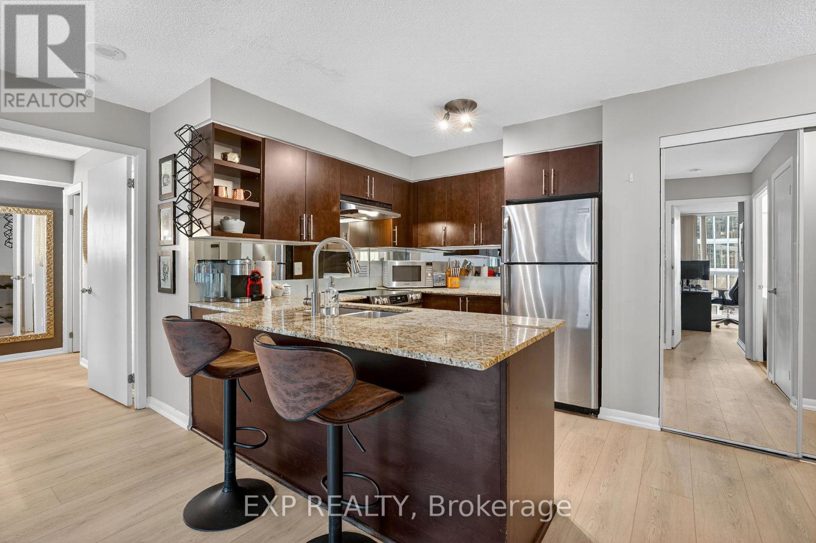 409 - 96 St Patrick Street, Toronto, Ontario  M5T 1V2 - Photo 5 - C12558112