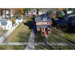 254 ESDRAS, Windsor, Ontario