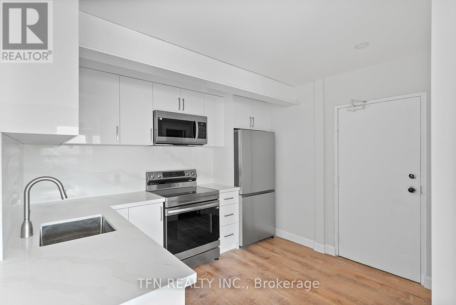 304 - 1328 Gerrard Street E, Toronto, Ontario  M4L 1Z1 - Photo 11 - E12557862