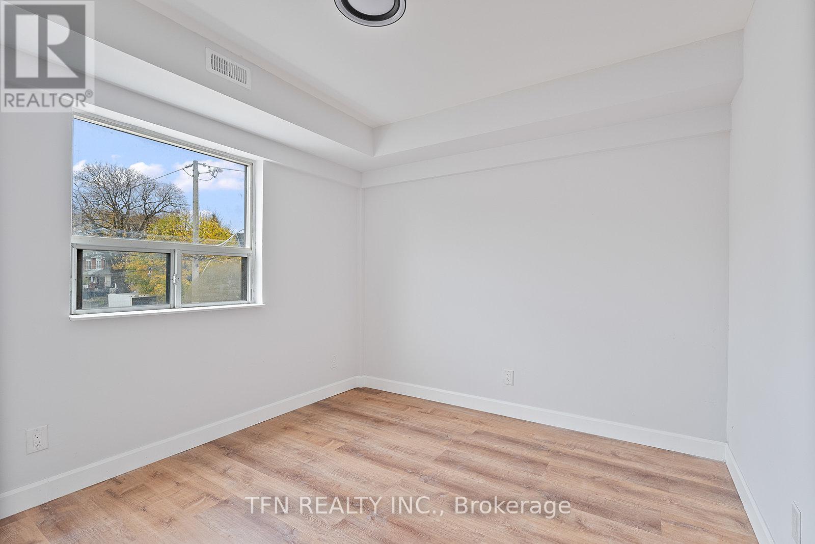 304 - 1328 Gerrard Street E, Toronto, Ontario  M4L 1Z1 - Photo 25 - E12557862