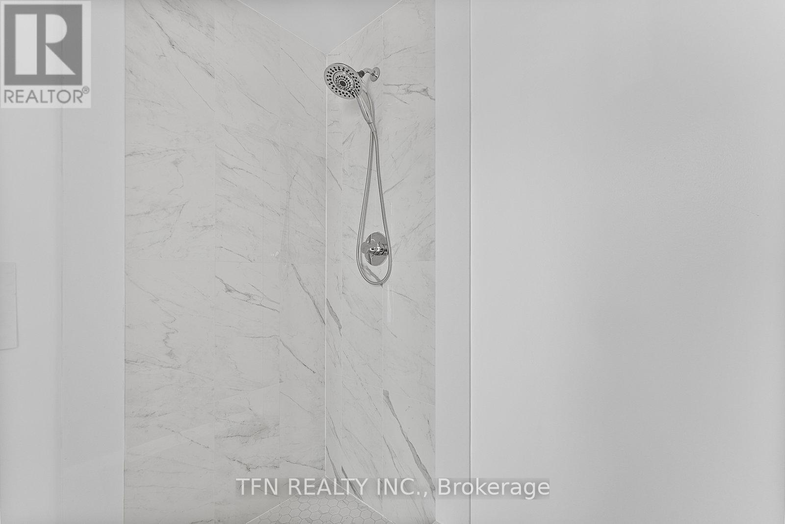 304 - 1328 Gerrard Street E, Toronto, Ontario  M4L 1Z1 - Photo 35 - E12557862