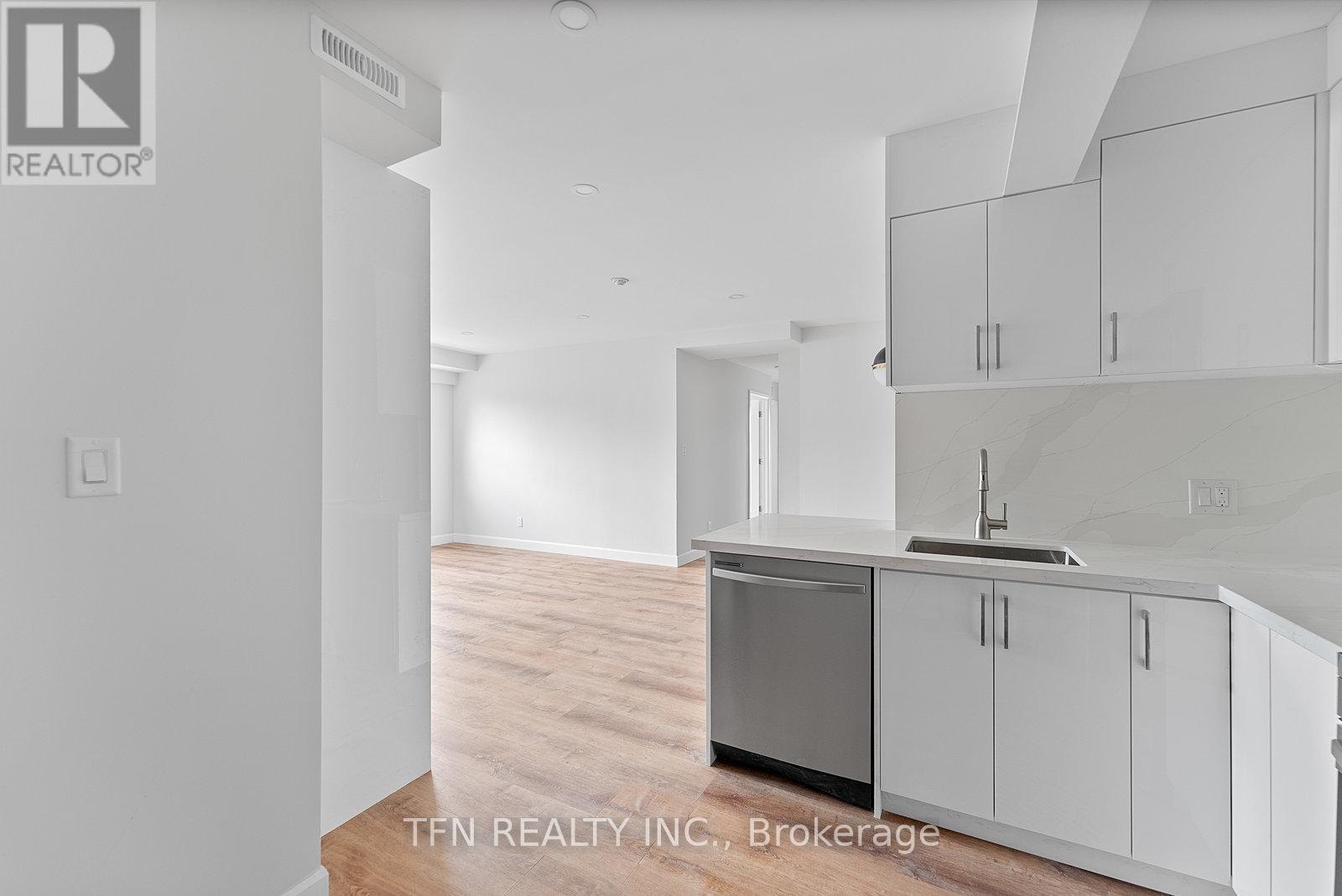 304 - 1328 Gerrard Street E, Toronto, Ontario  M4L 1Z1 - Photo 6 - E12557862