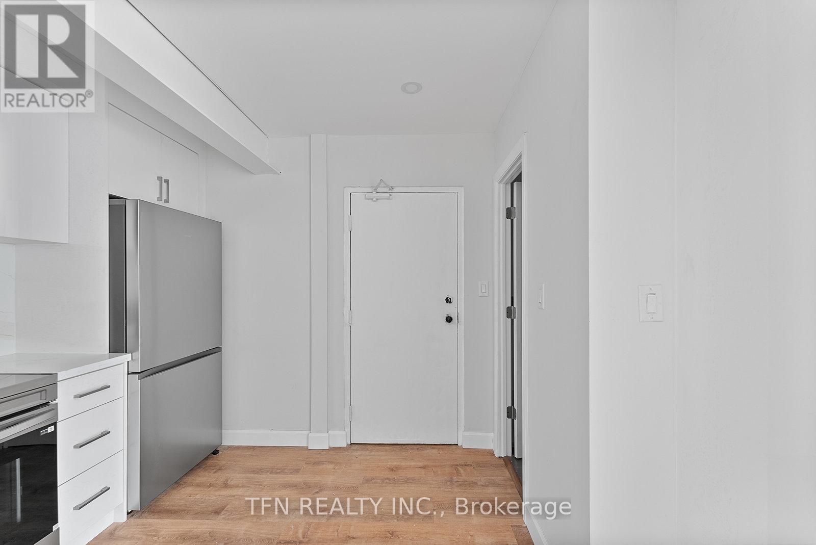 304 - 1328 Gerrard Street E, Toronto, Ontario  M4L 1Z1 - Photo 8 - E12557862